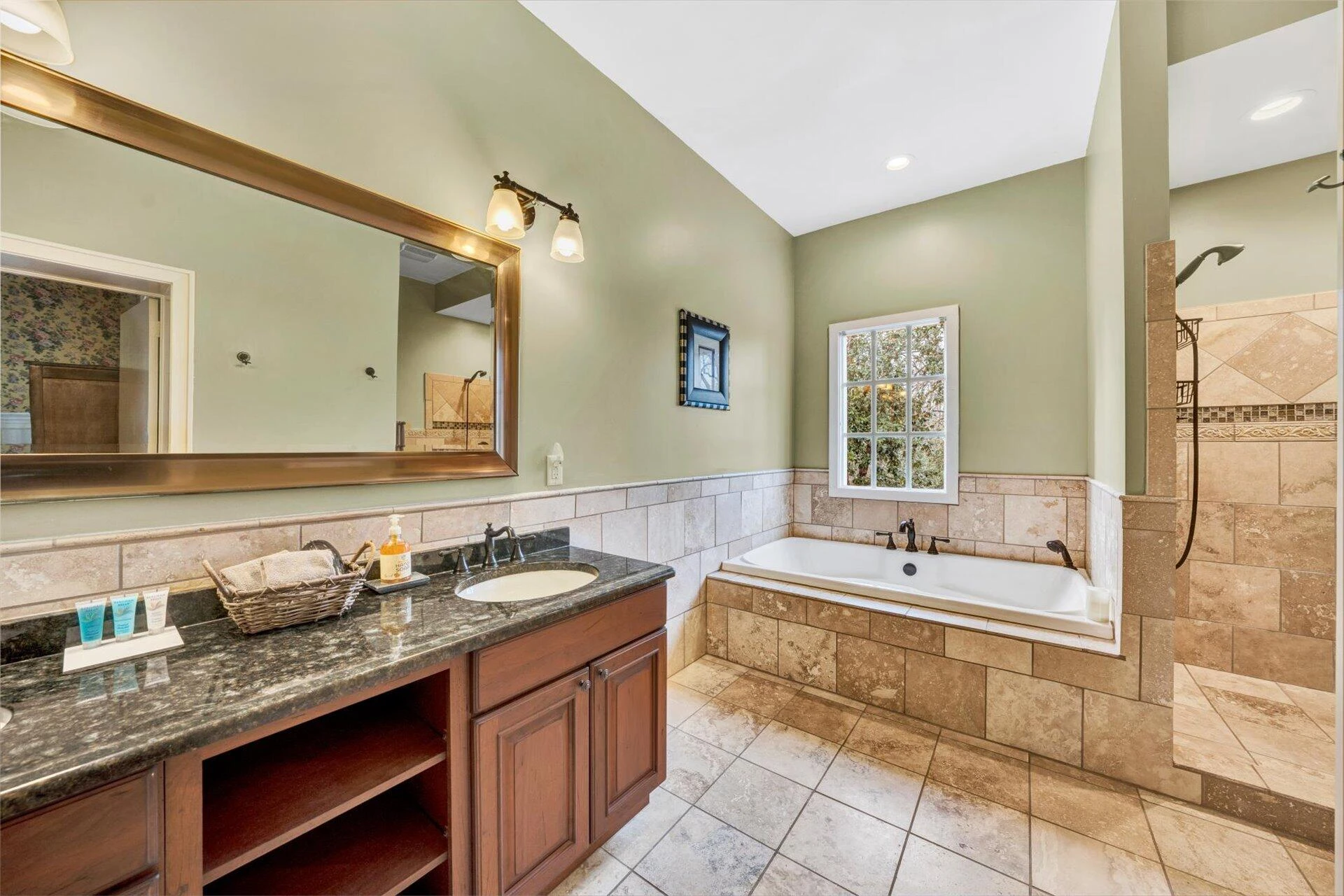 50 FLOYD AVE - Photo 32