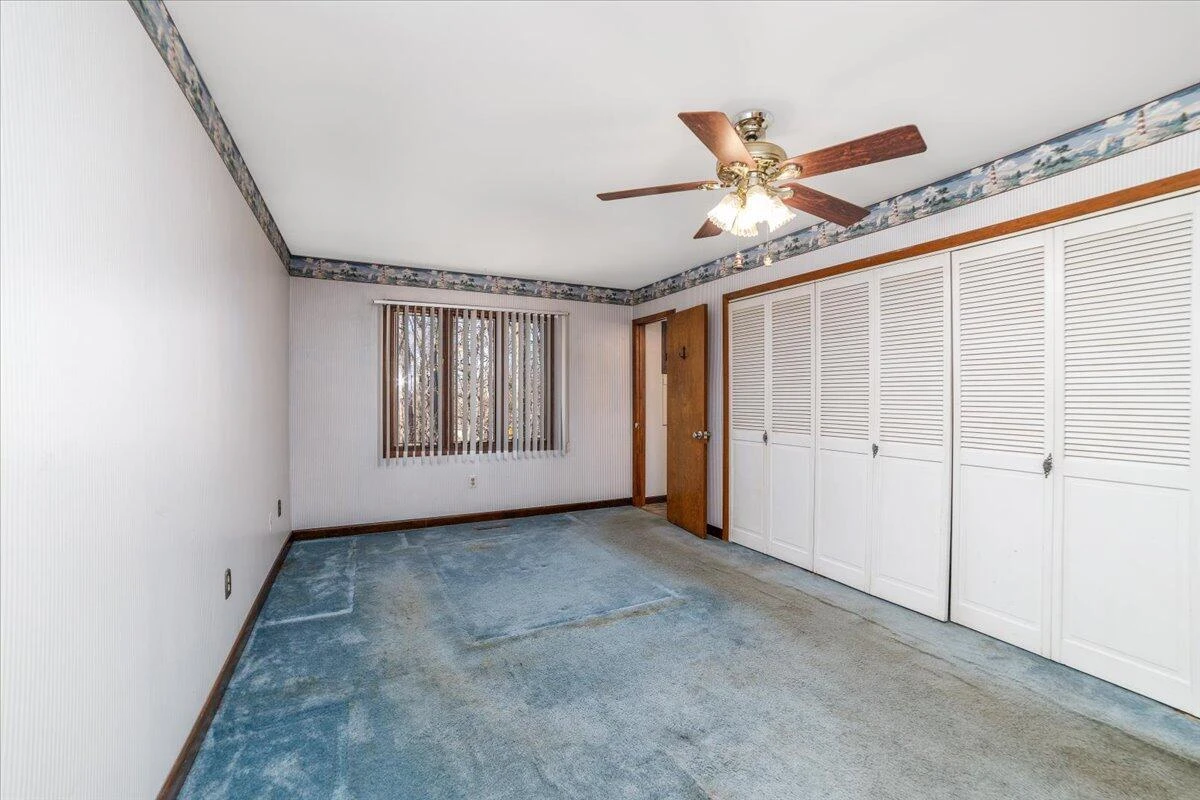 2935 Iron Ridge RD - Photo 12