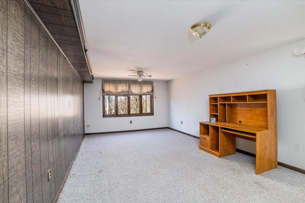 2935 Iron Ridge RD - Photo 17
