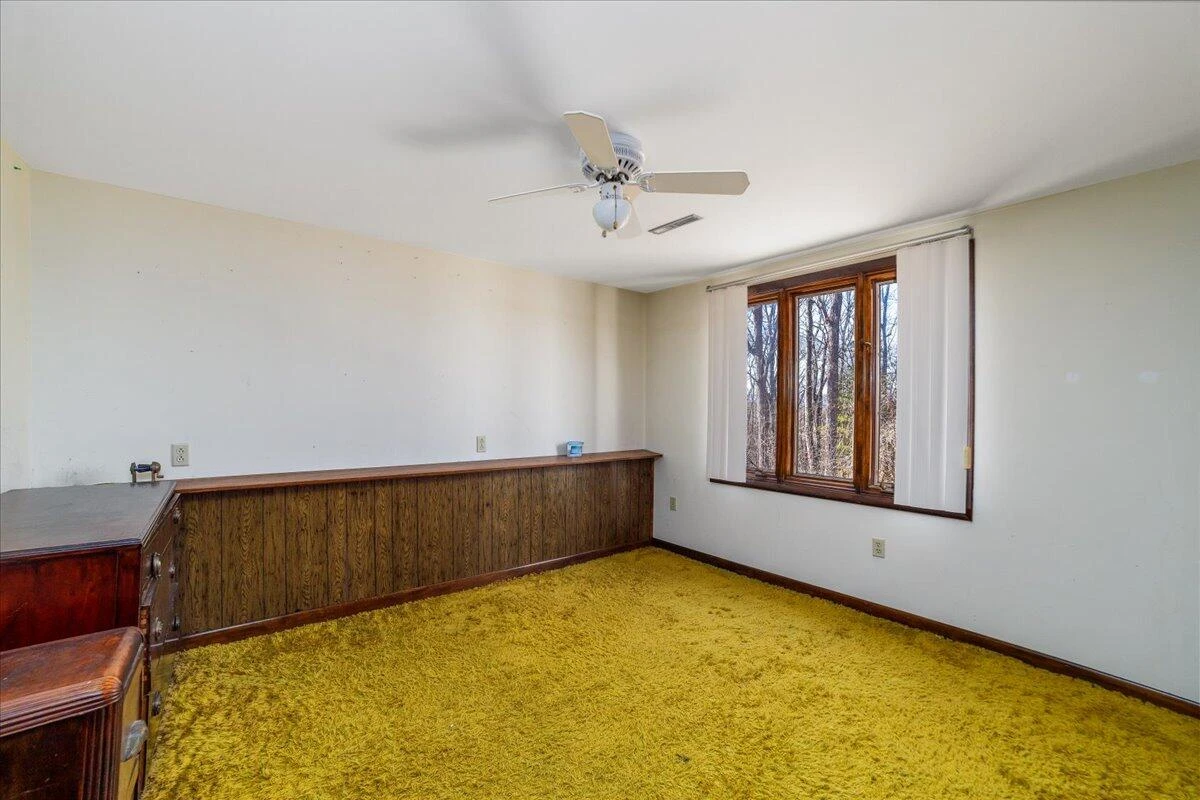 2935 Iron Ridge RD - Photo 18