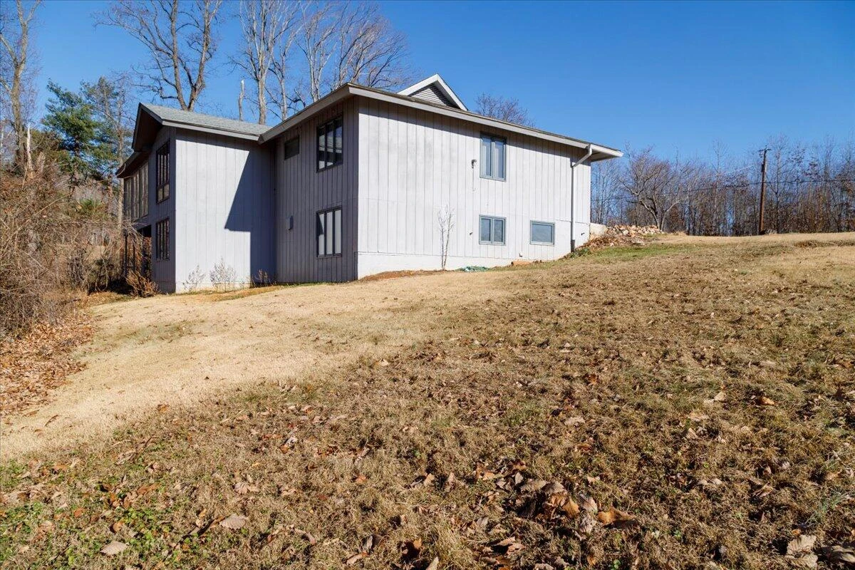 2935 Iron Ridge RD - Photo 19