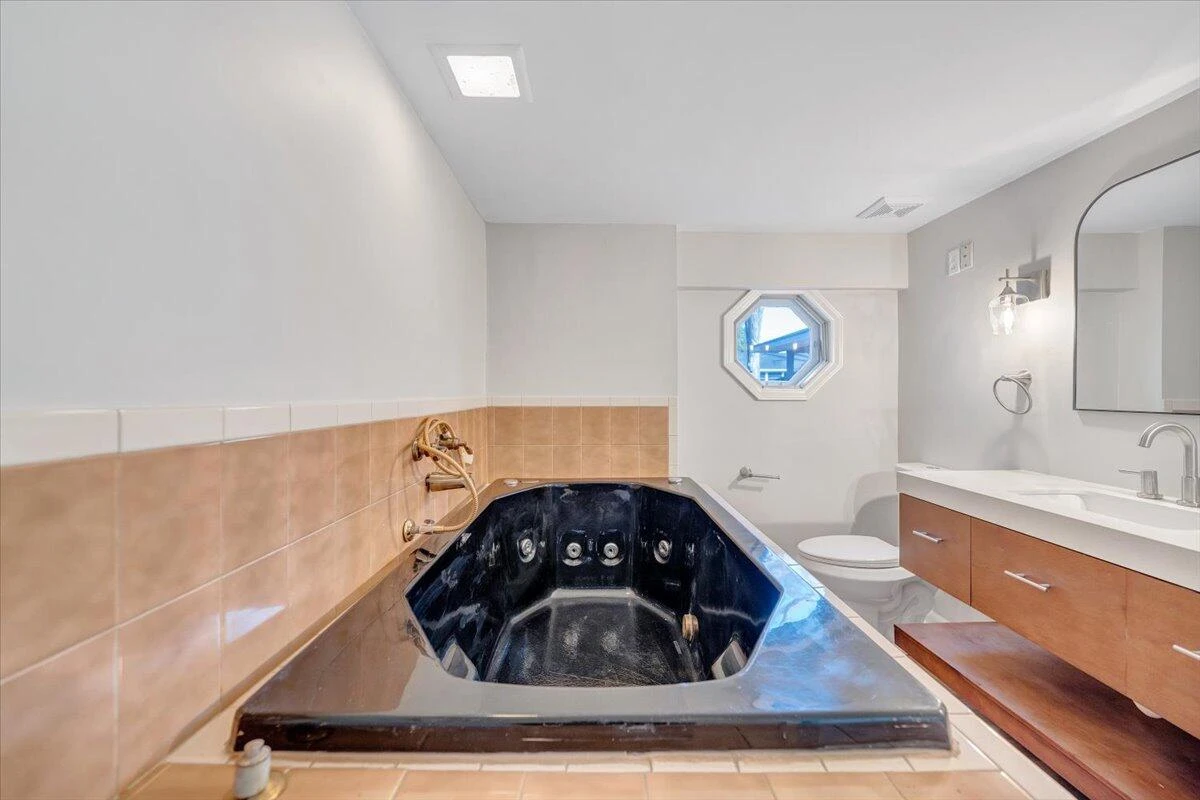 4315 Cravens Creek RD SW - Photo 24