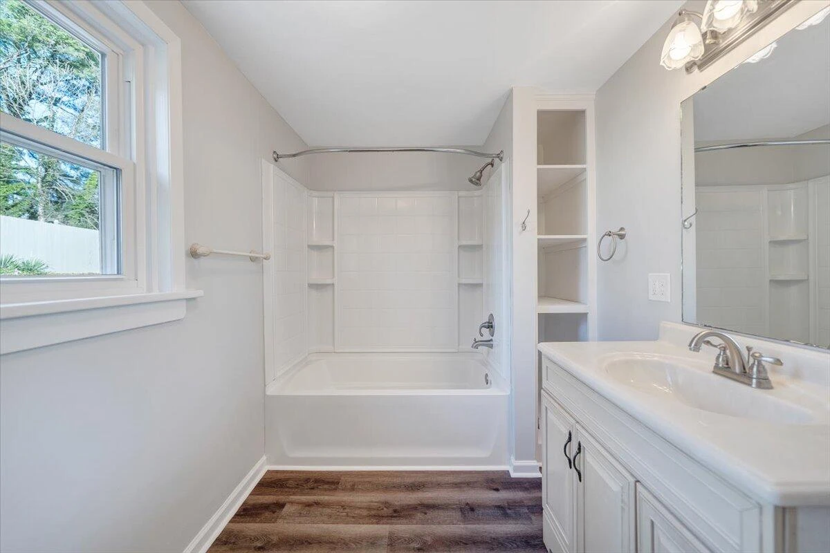 4315 Cravens Creek RD SW - Photo 32