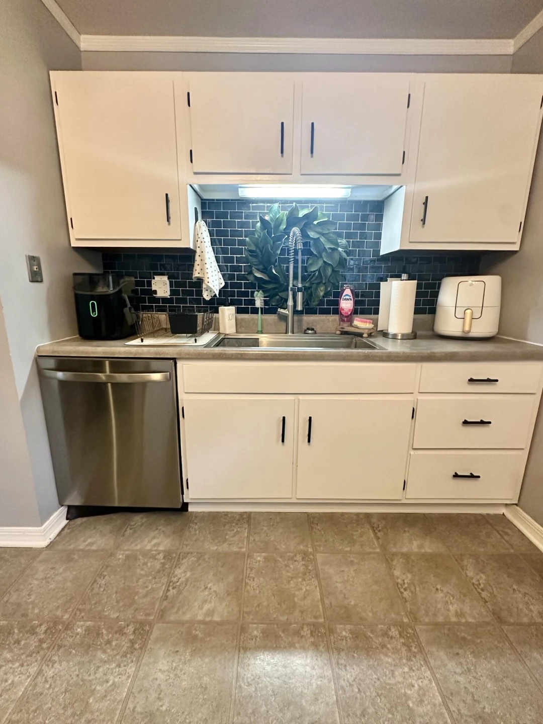 604 Heatherton DR - Photo 10