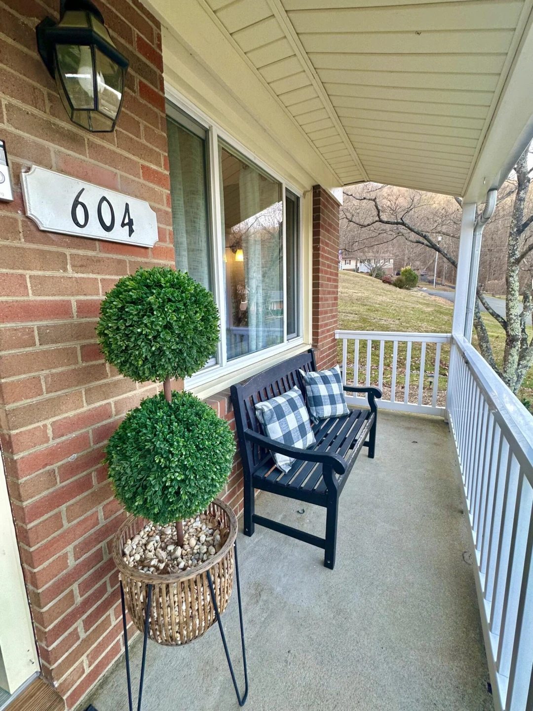 604 Heatherton DR - Photo 2