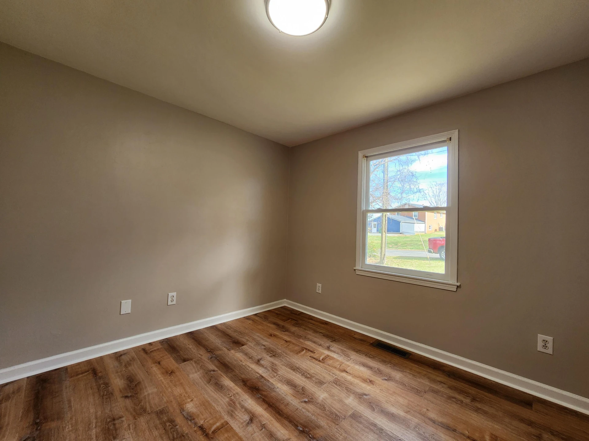 821 Little Mountain CIR - Photo 16