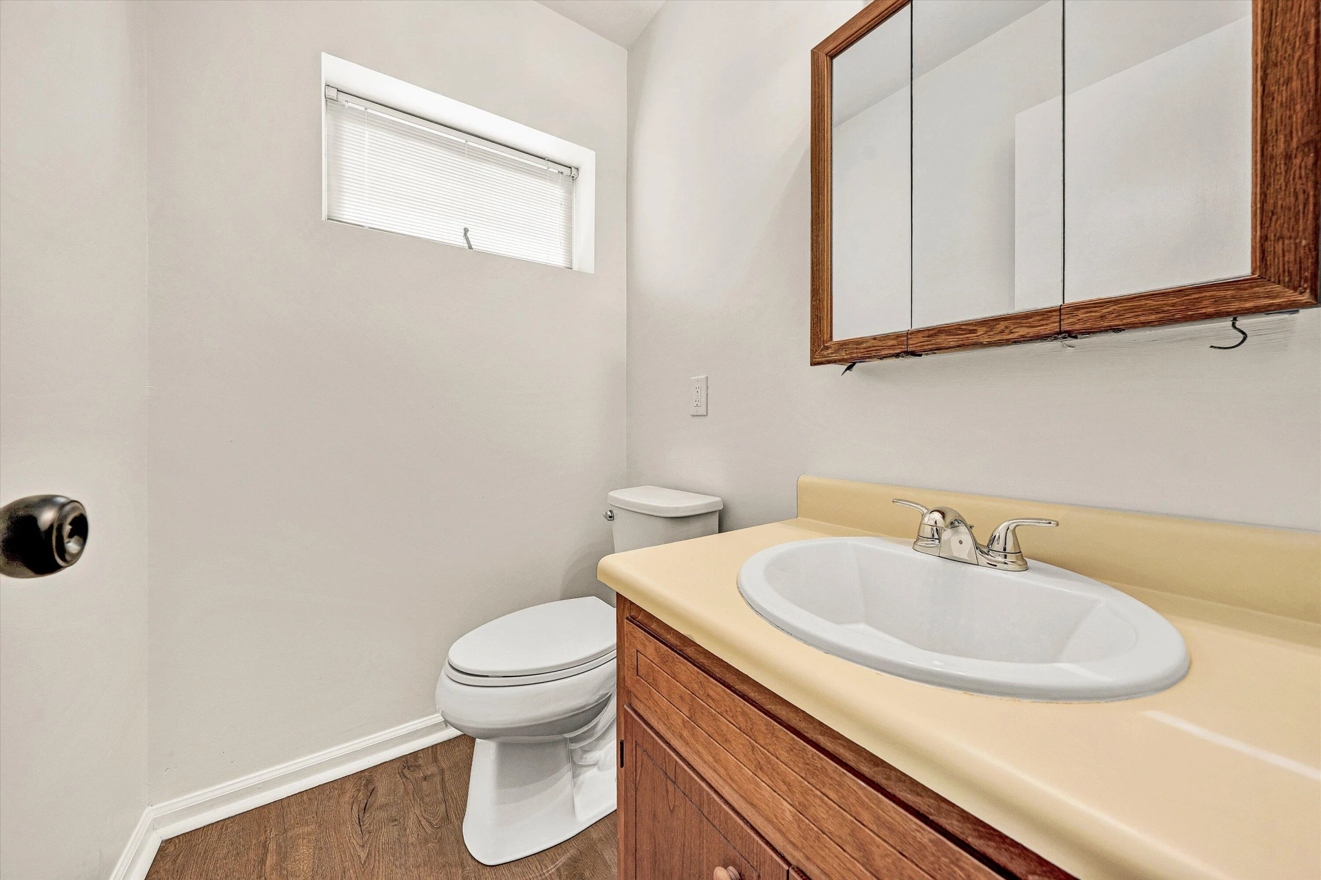 523 Dillon DR - Photo 14