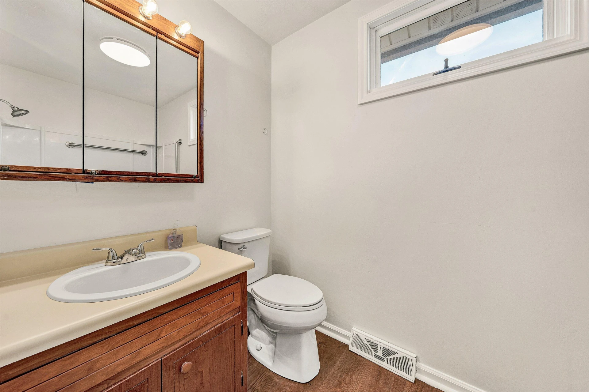523 Dillon DR - Photo 22