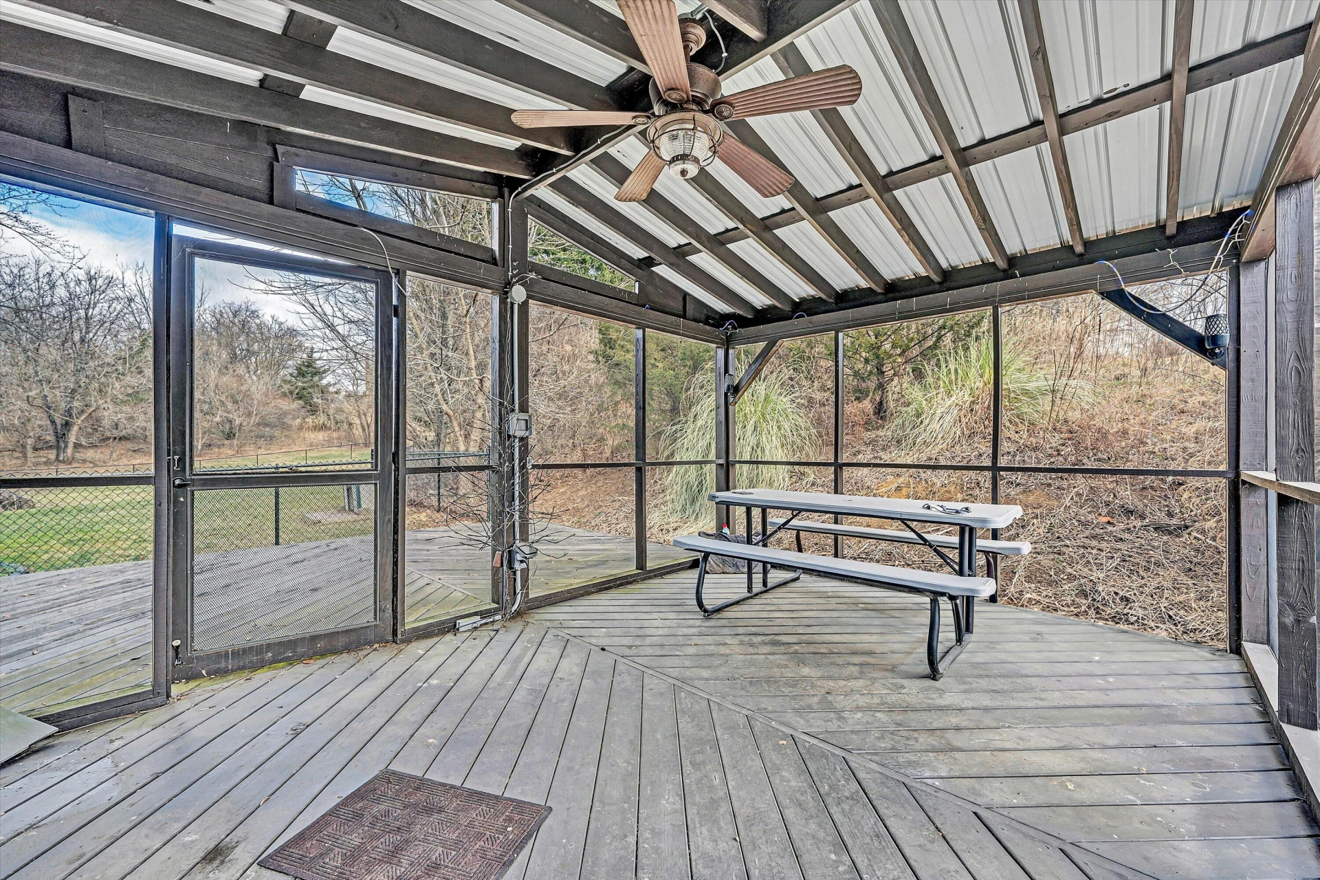 3144 Country Club RD - Photo 49