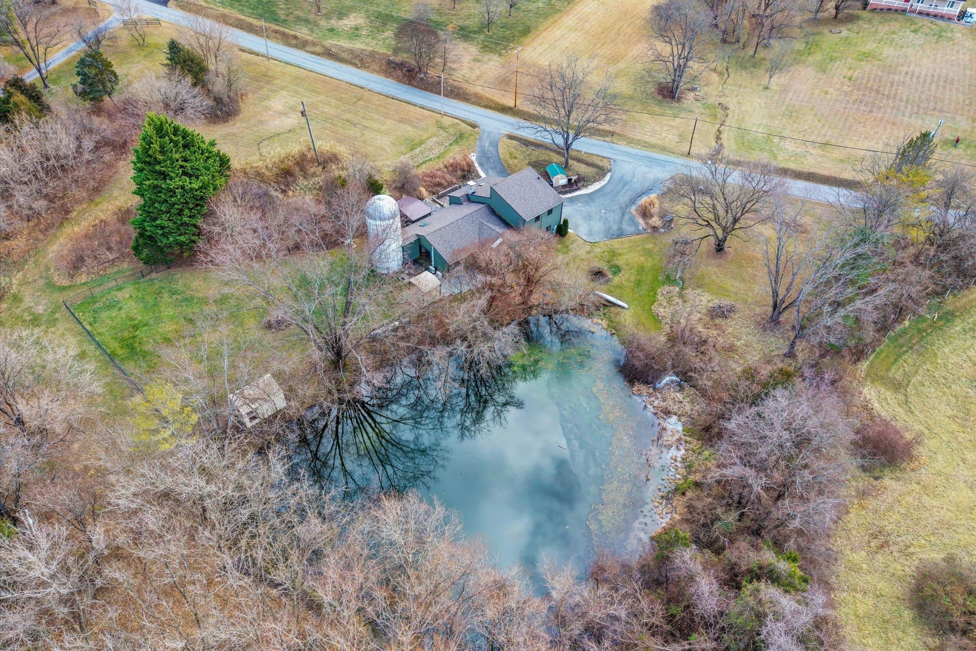 3144 Country Club RD - Photo 8