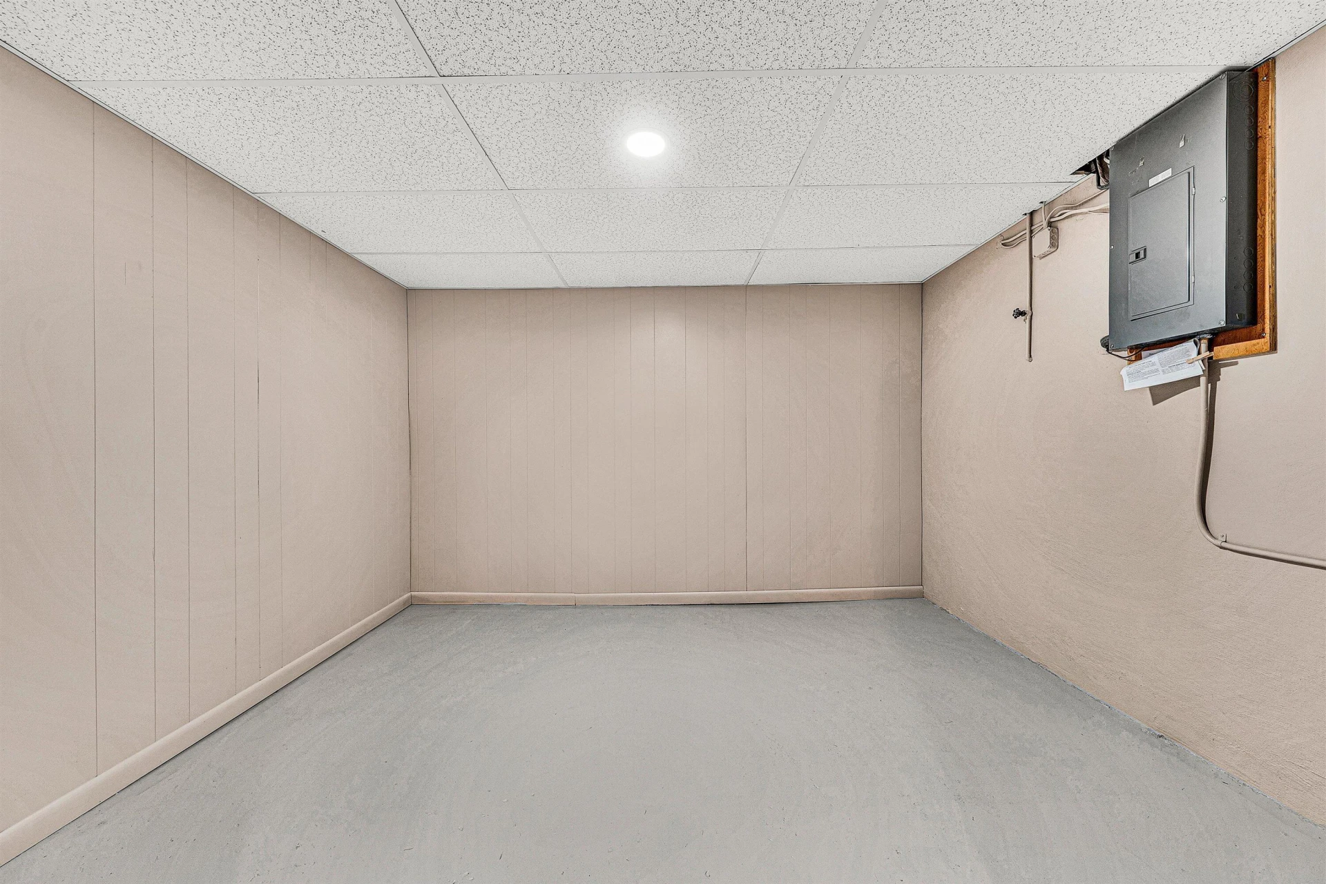 2332 Stallion CIR SW - Photo 45
