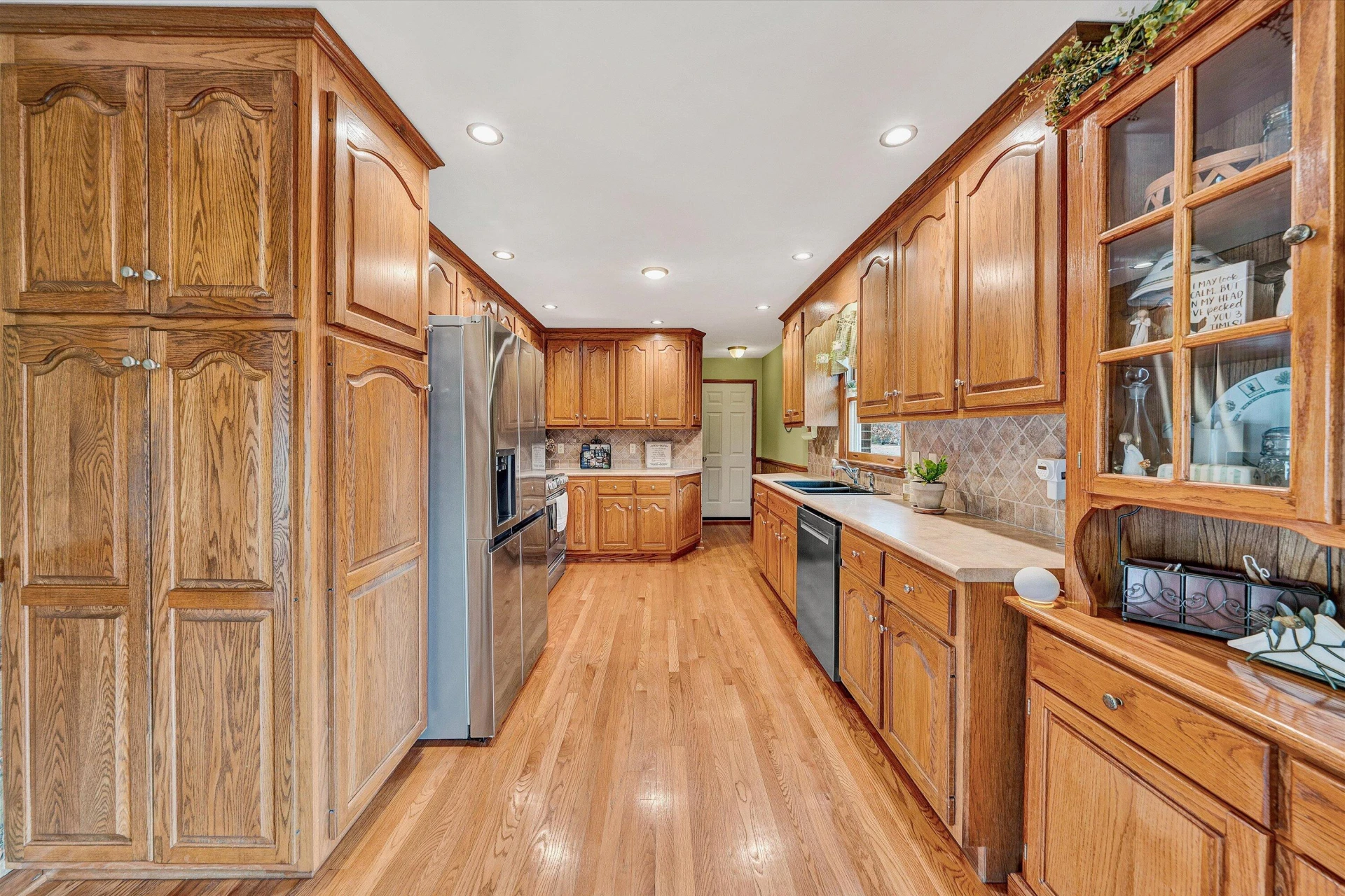 460 Stonybrook RD - Photo 14