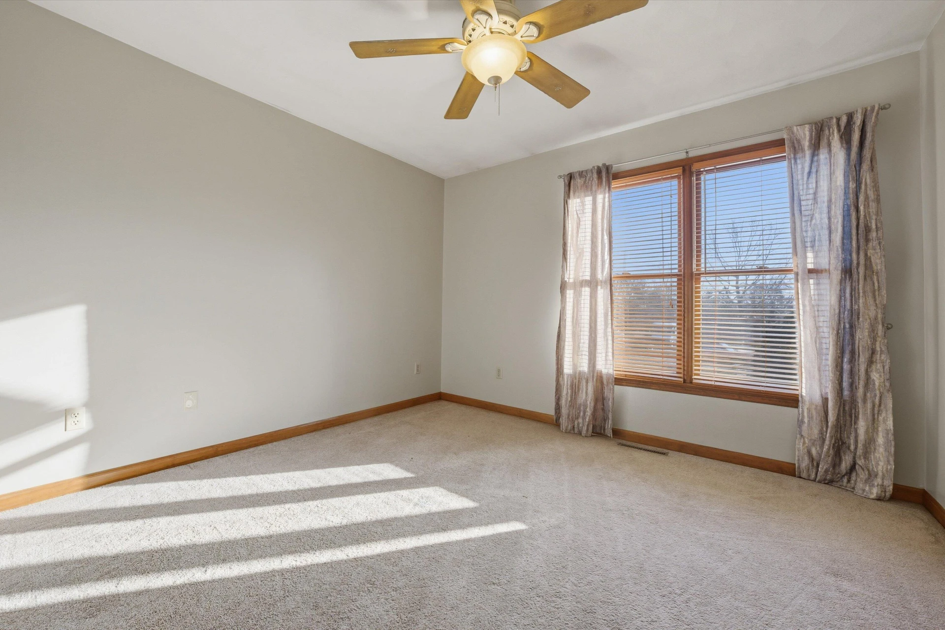 460 Stonybrook RD - Photo 23