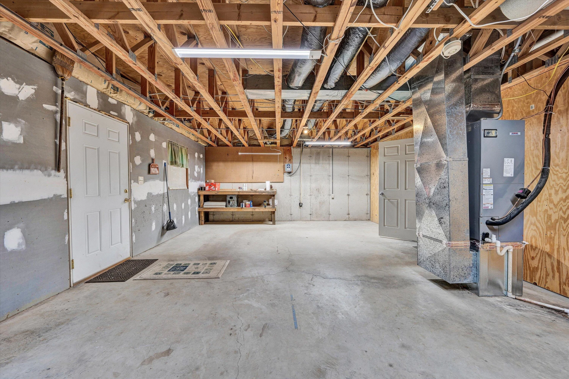 460 Stonybrook RD - Photo 33