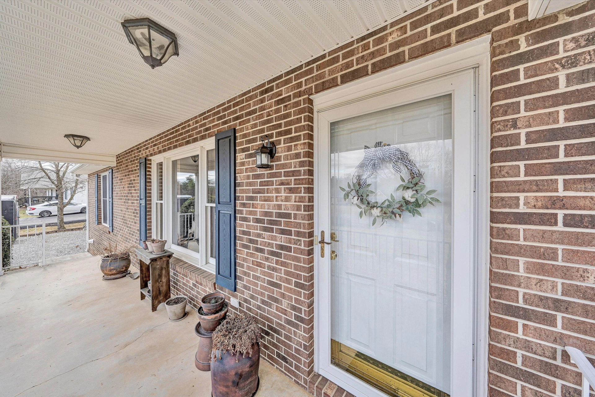 460 Stonybrook RD - Photo 8