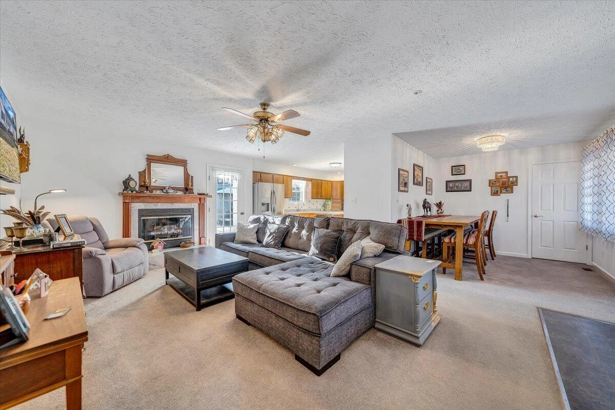 111 DONEGAL LN - Photo 14