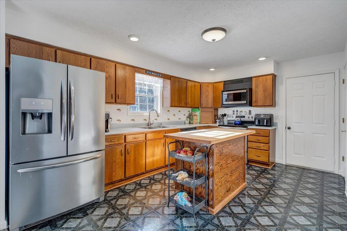 111 DONEGAL LN - Photo 18