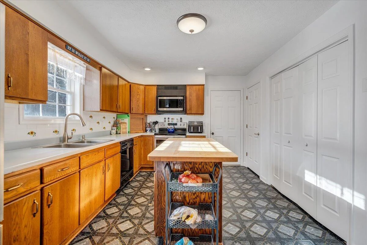 111 DONEGAL LN - Photo 19