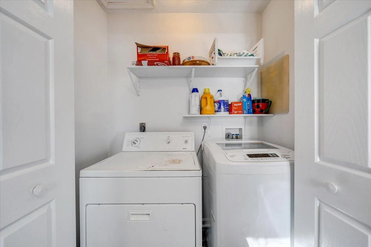 111 DONEGAL LN - Photo 23