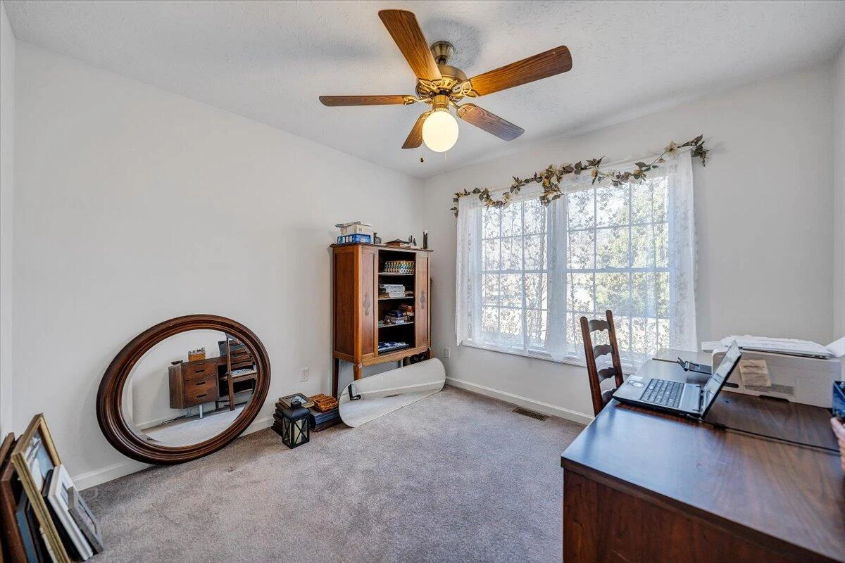 111 DONEGAL LN - Photo 30