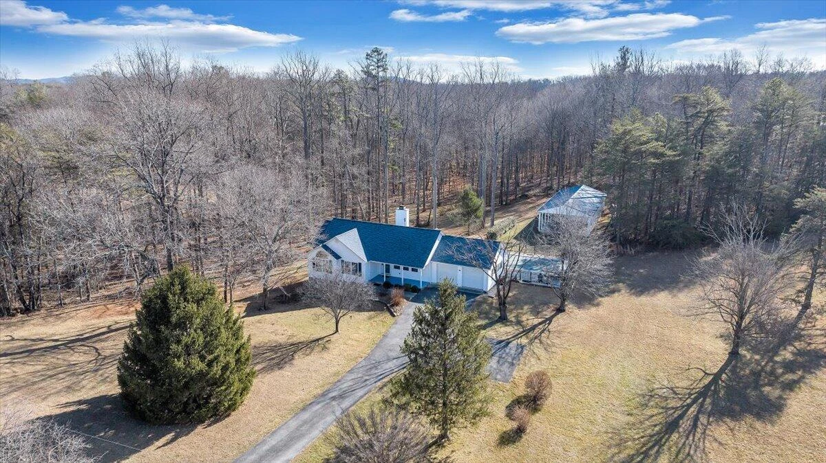 111 DONEGAL LN - Photo 58