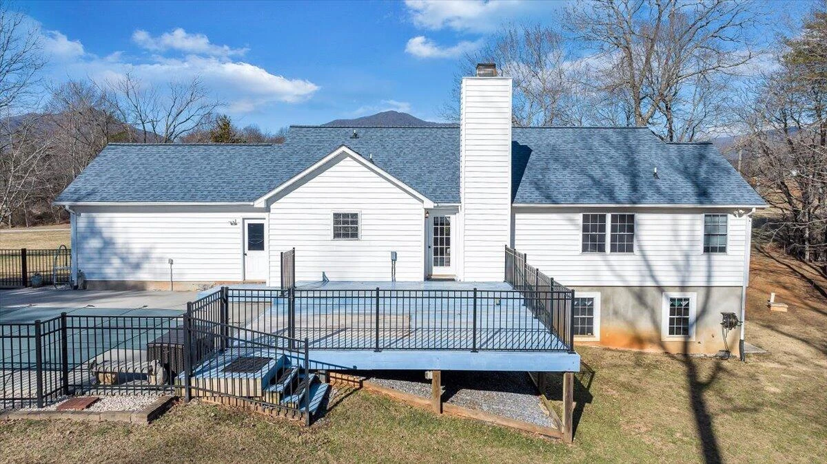 111 DONEGAL LN - Photo 71