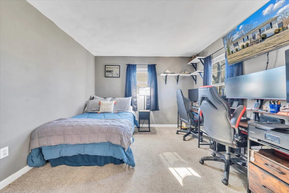 2624 Radford RD NE - Photo 13