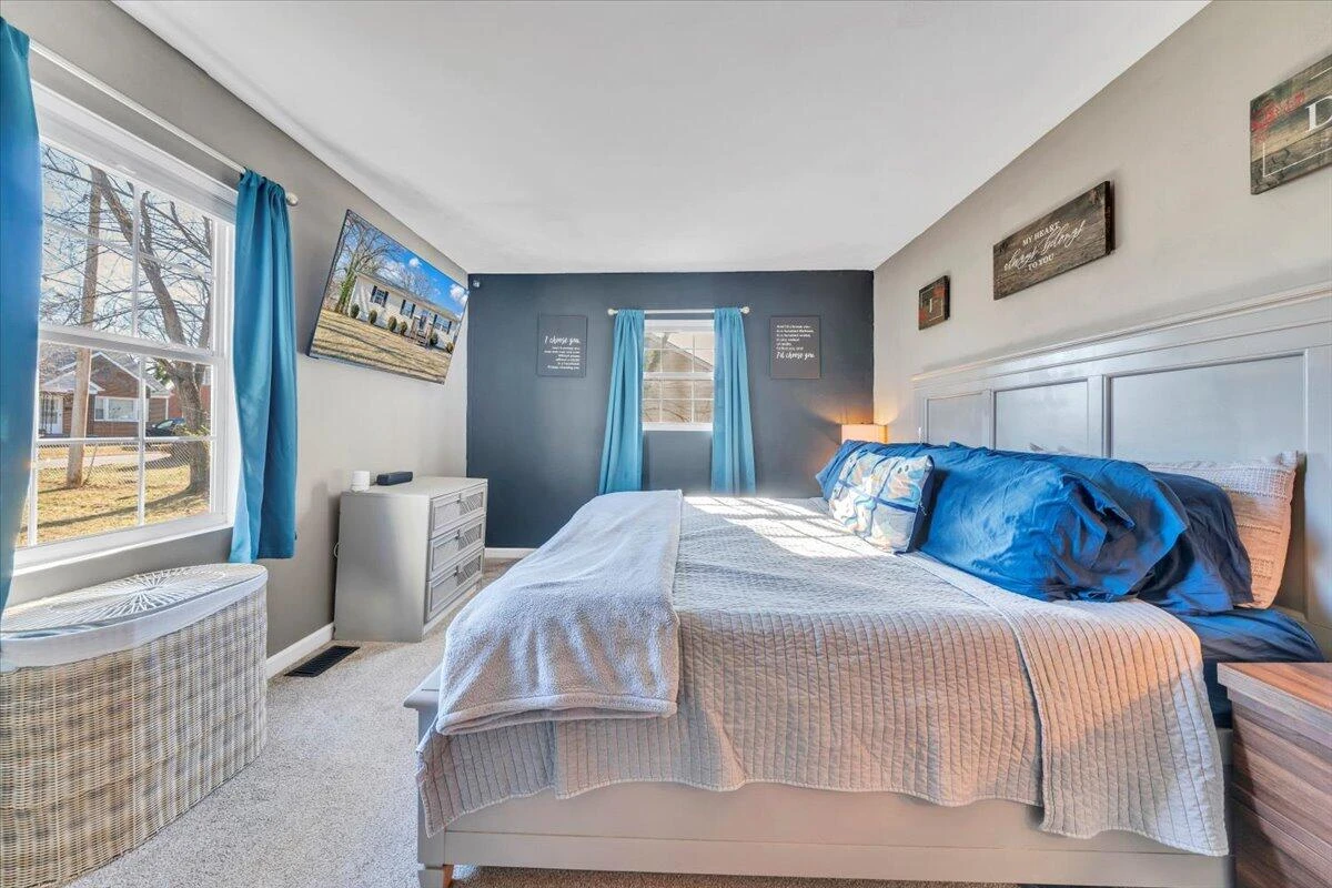 2624 Radford RD NE - Photo 17