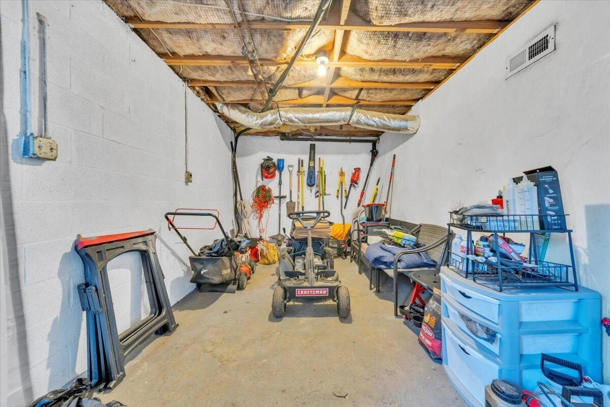2624 Radford RD NE - Photo 24