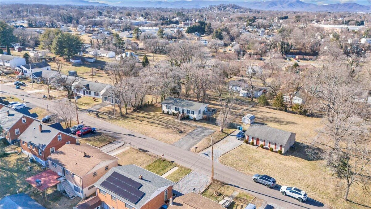2624 Radford RD NE - Photo 44