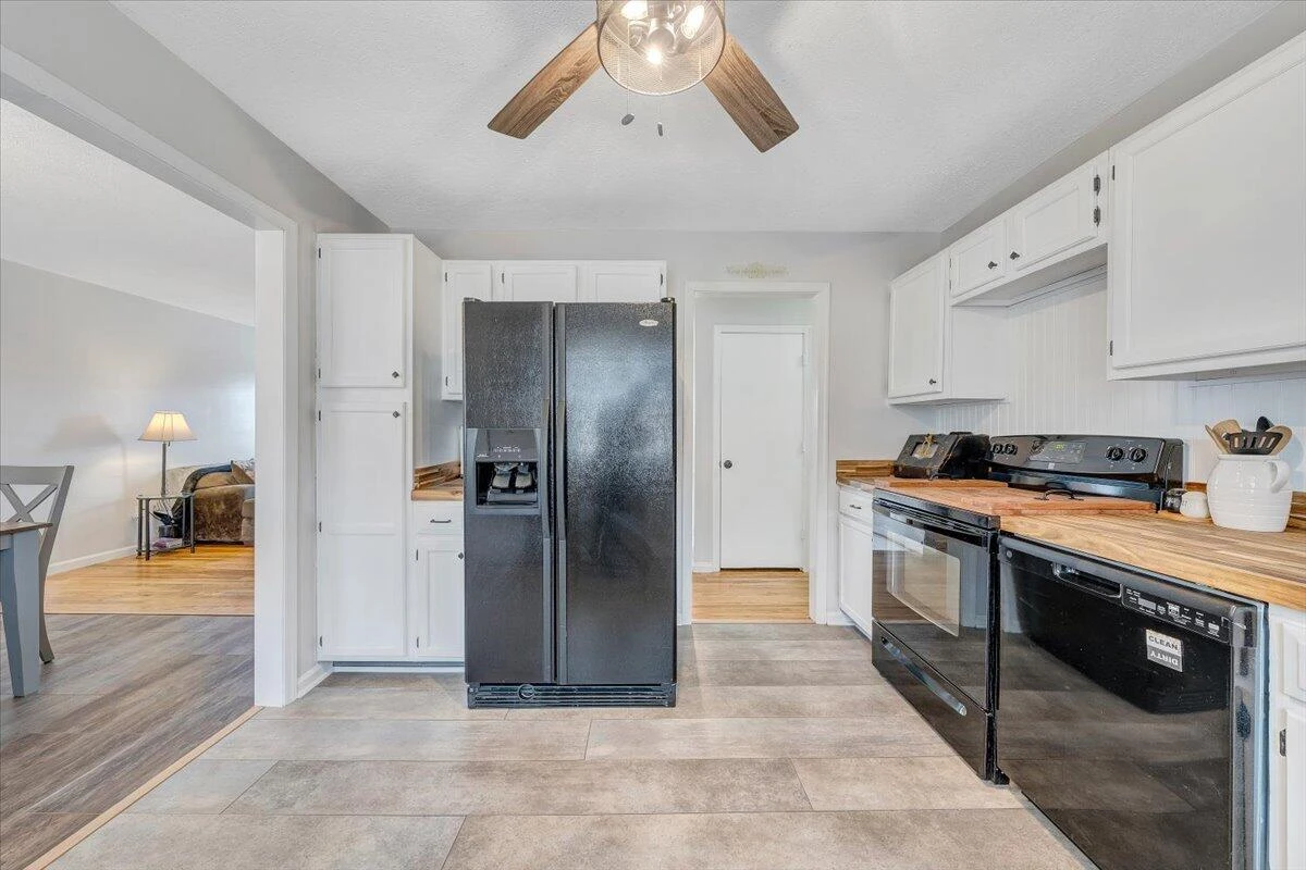 2868 Silver Leaf DR - Photo 10