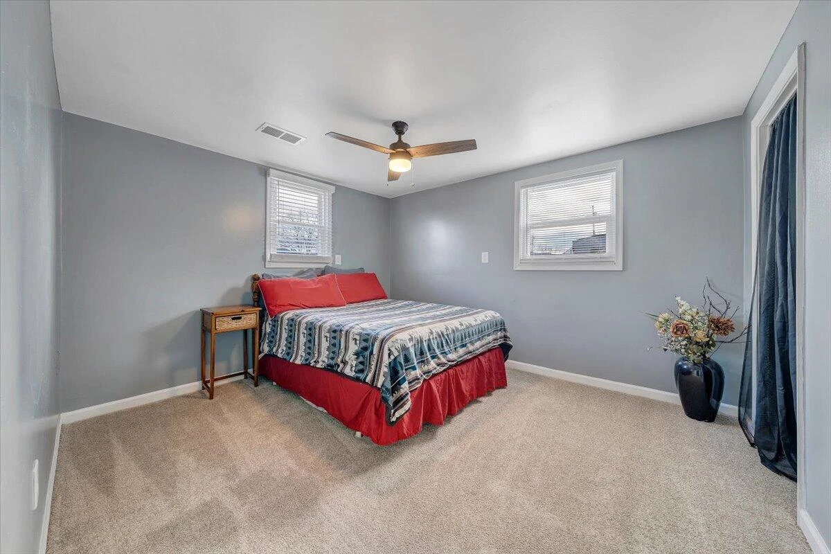 2868 Silver Leaf DR - Photo 25
