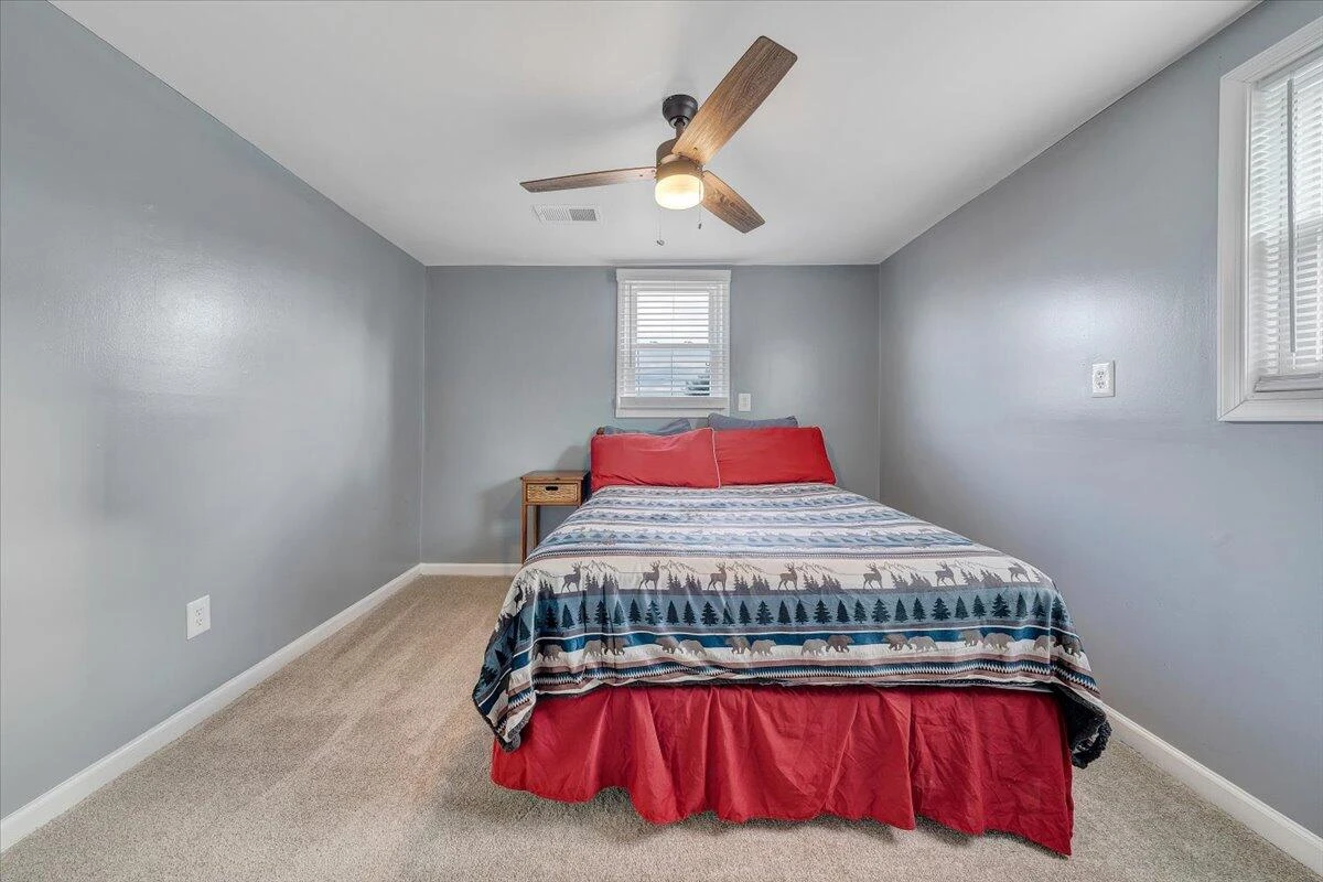 2868 Silver Leaf DR - Photo 26
