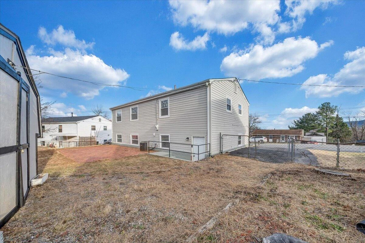 2868 Silver Leaf DR - Photo 40