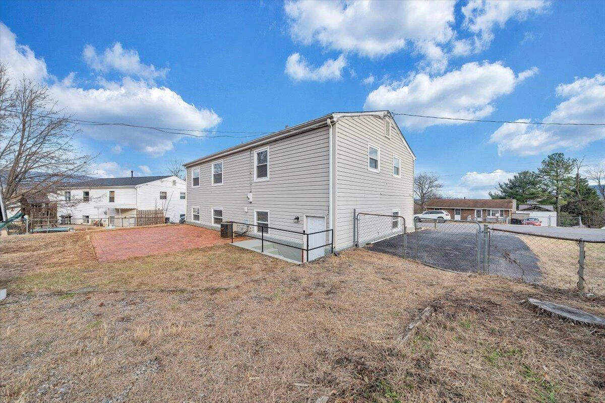 2868 Silver Leaf DR - Photo 42