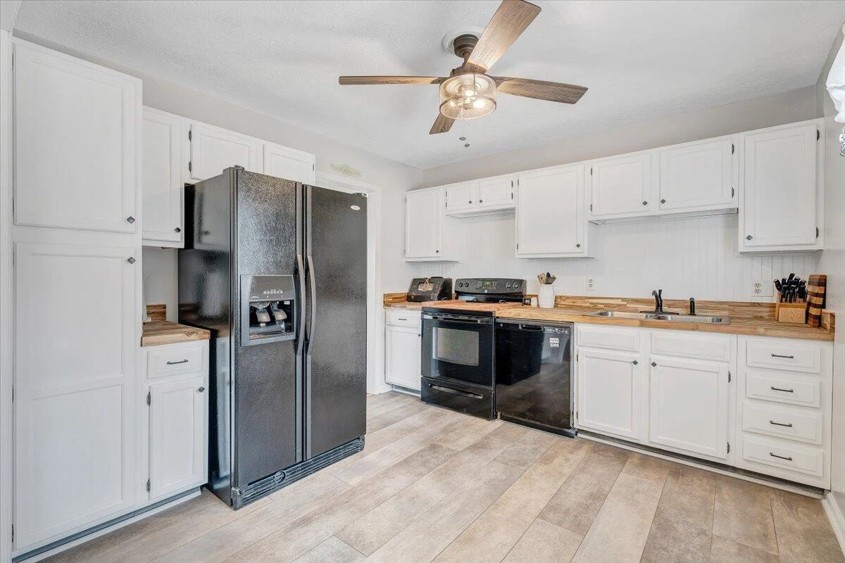 2868 Silver Leaf DR - Photo 9