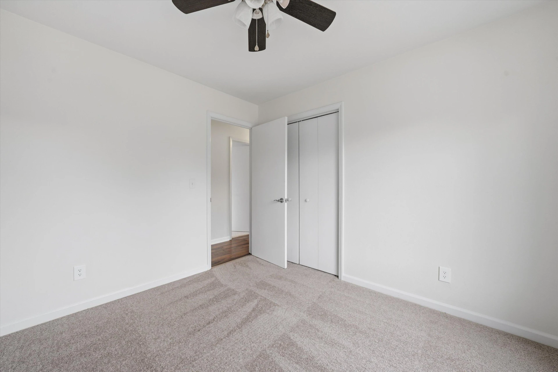 3702 Glade Hill CIR NE - Photo 19