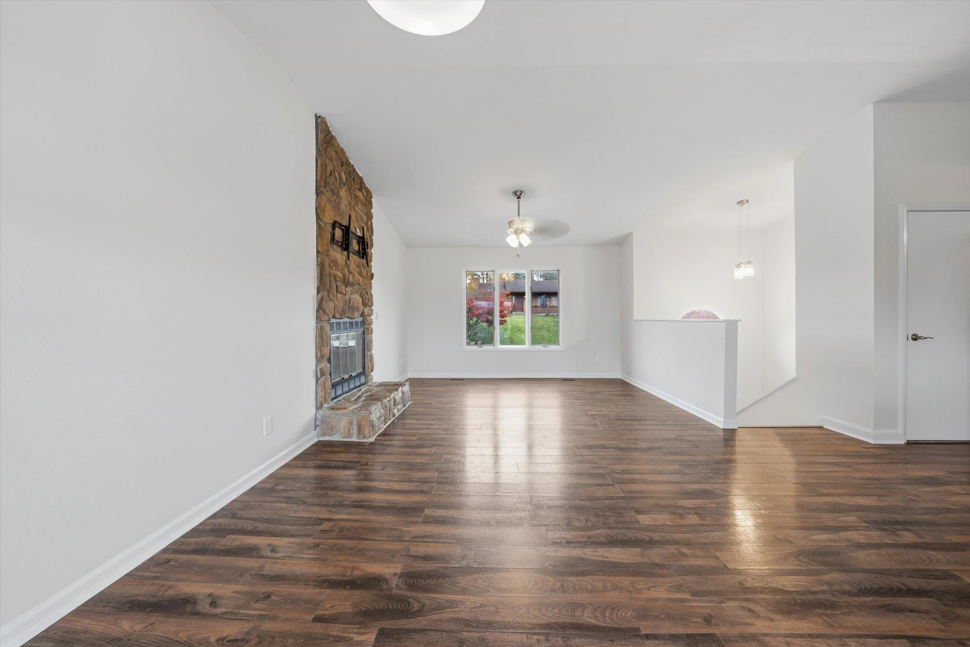 3702 Glade Hill CIR NE - Photo 6