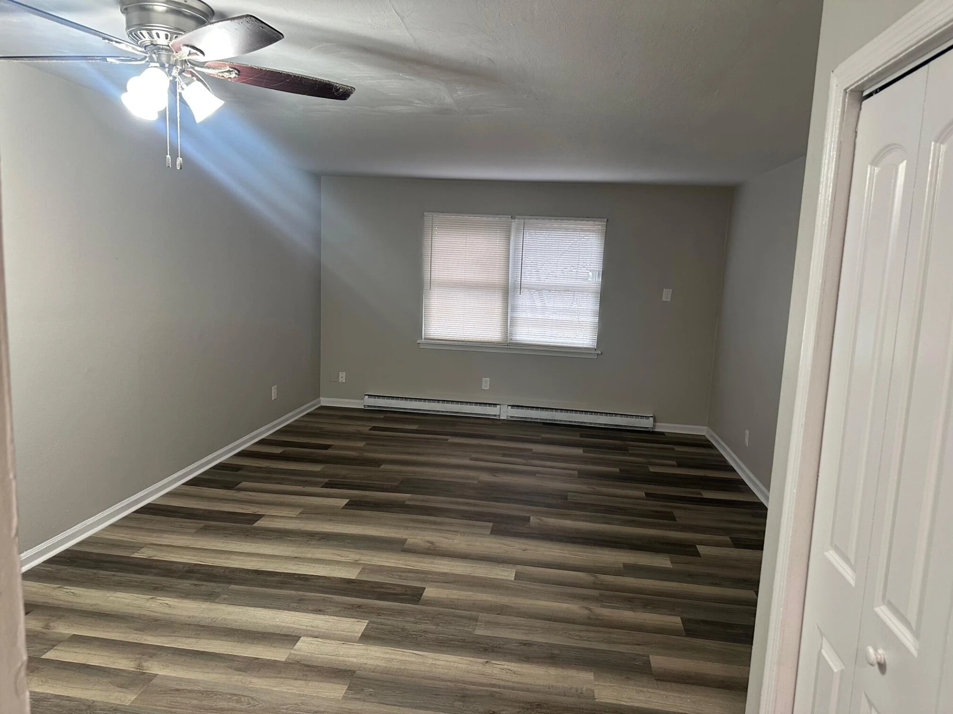 1517 Lexington AVE SW - Photo 10