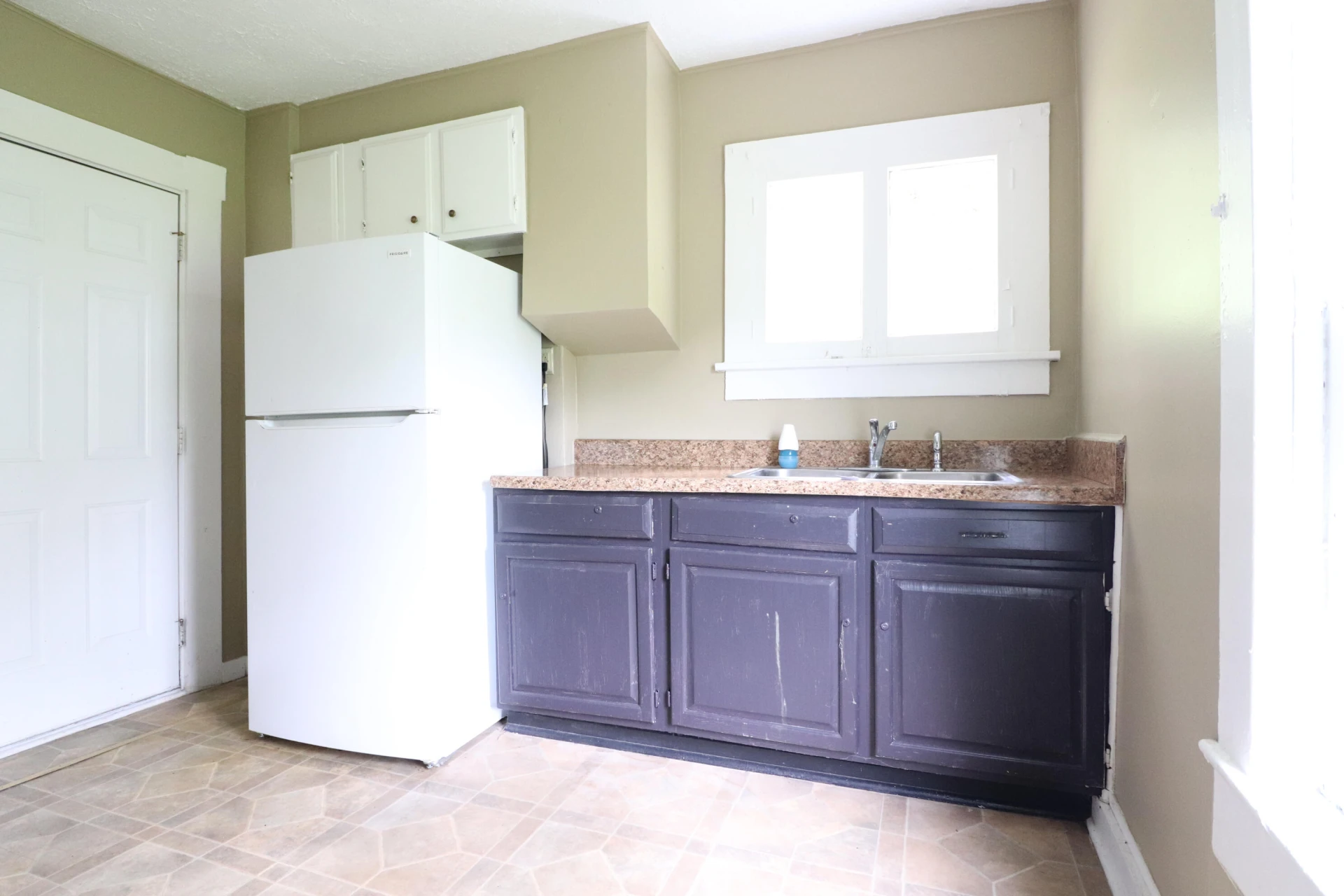 420 Chalybeate AVE - Photo 12