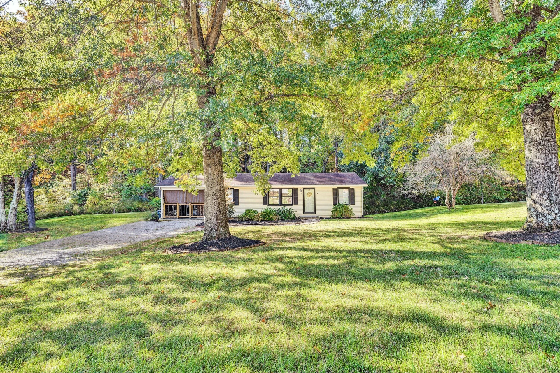 55 Beachview LN - Photo 2