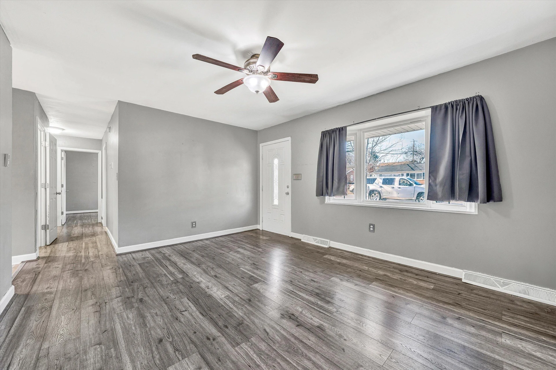 5339 Endicott ST - Photo 10
