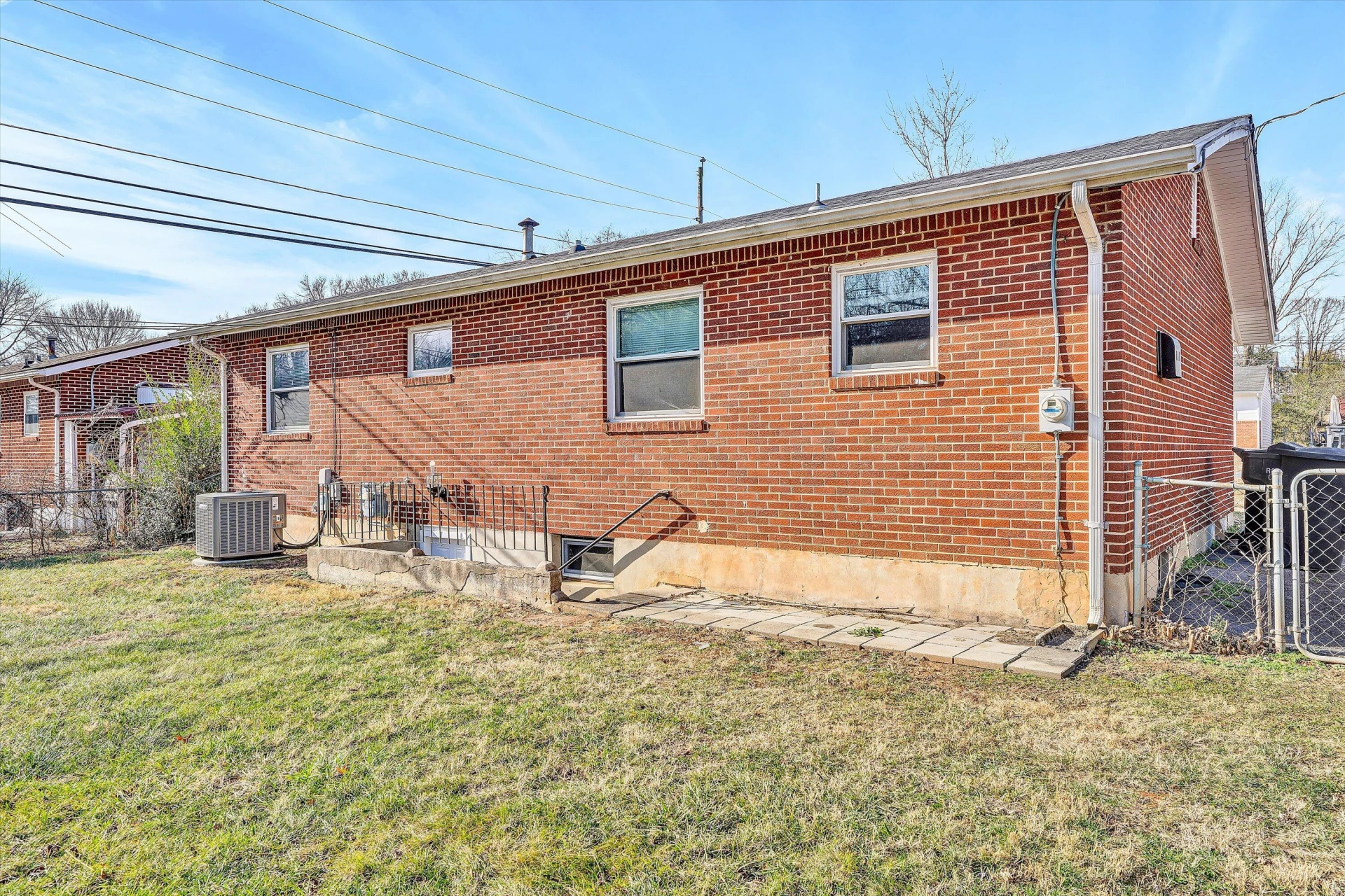 5339 Endicott ST - Photo 28