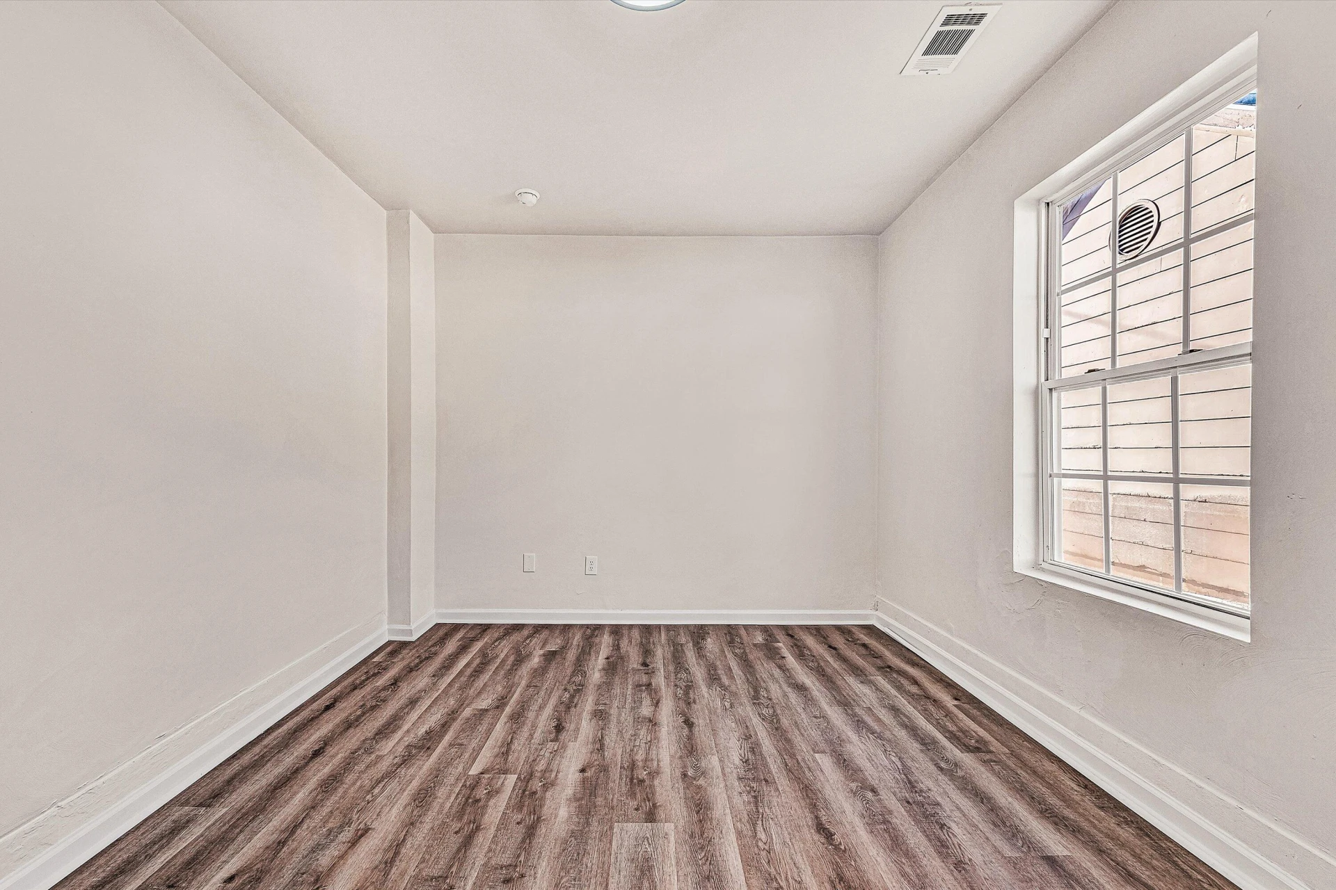 1001 Hanover AVE NW - Photo 13