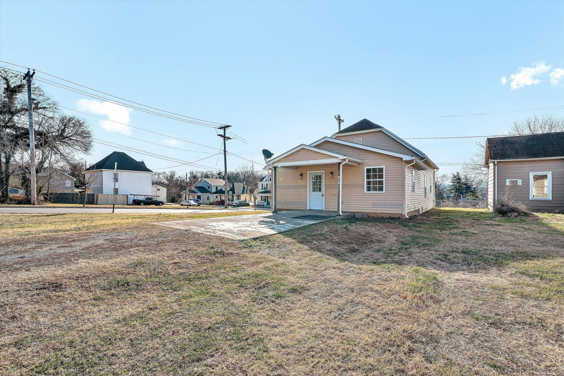 1001 Hanover AVE NW - Photo 21