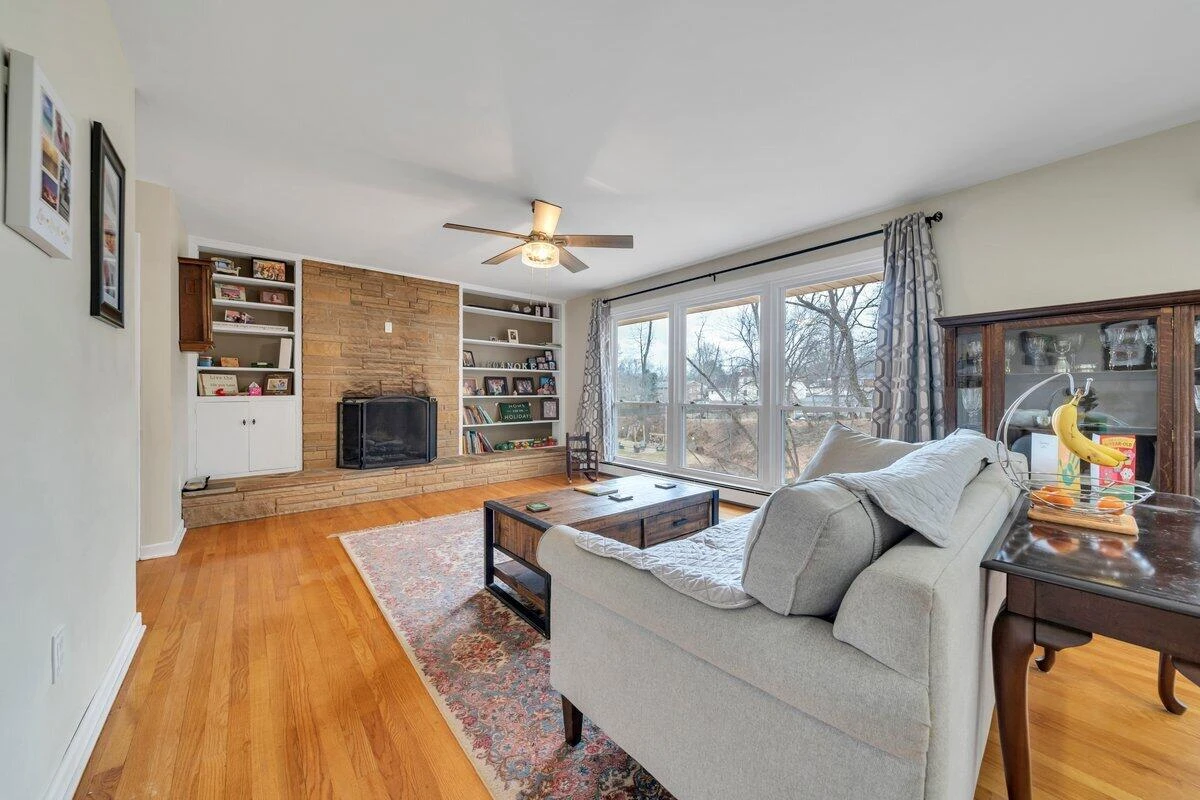 2147 Bridle LN - Photo 11