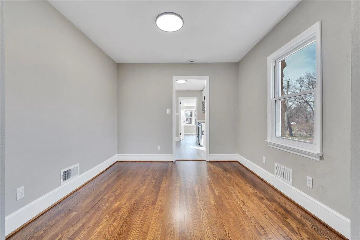 3452 Courtland RD NW - Photo 11
