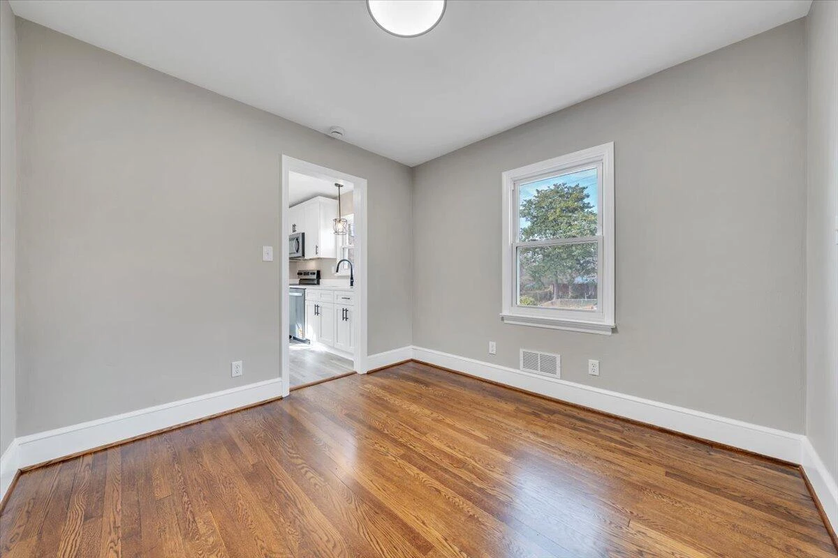 3452 Courtland RD NW - Photo 12
