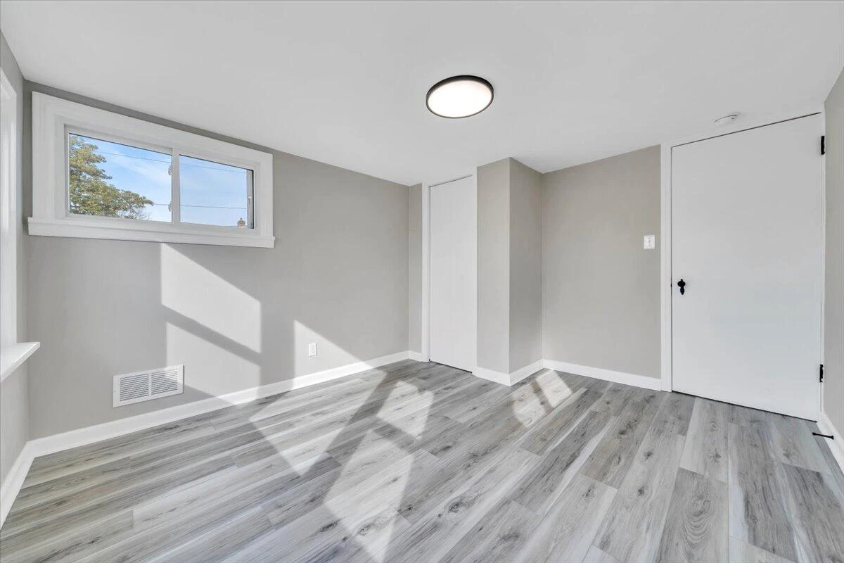 3452 Courtland RD NW - Photo 21