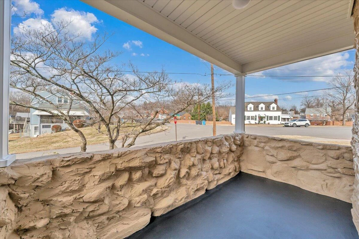 3452 Courtland RD NW - Photo 33